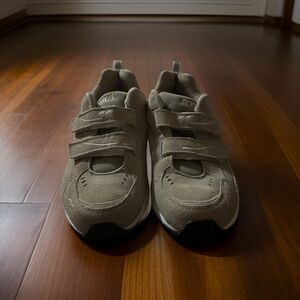 Navy Beige Ryka Sportwalker Suede Shoes Sz 9